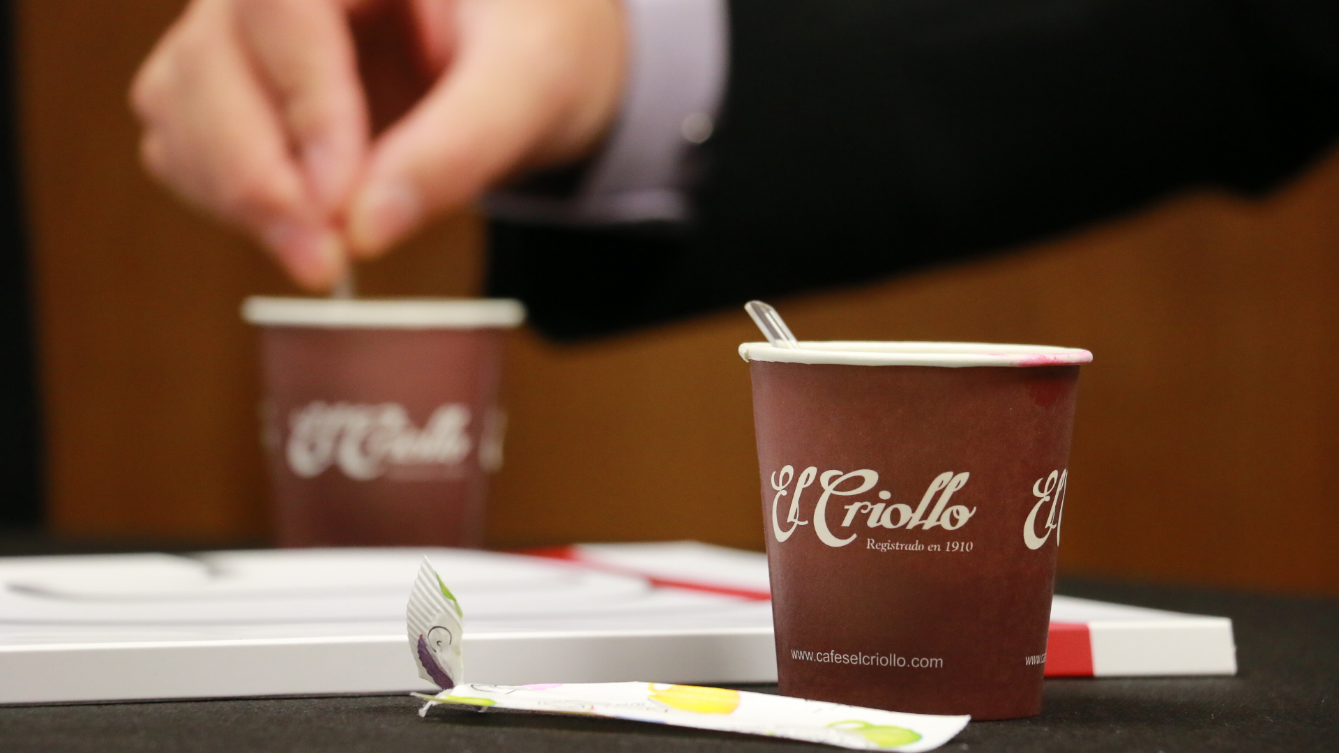 Los socios del Club Cámara pueden participar en las mesas abiertas como espectadores desde el Hospitality Corner, un espacio gentileza de Cafés El Criollo.