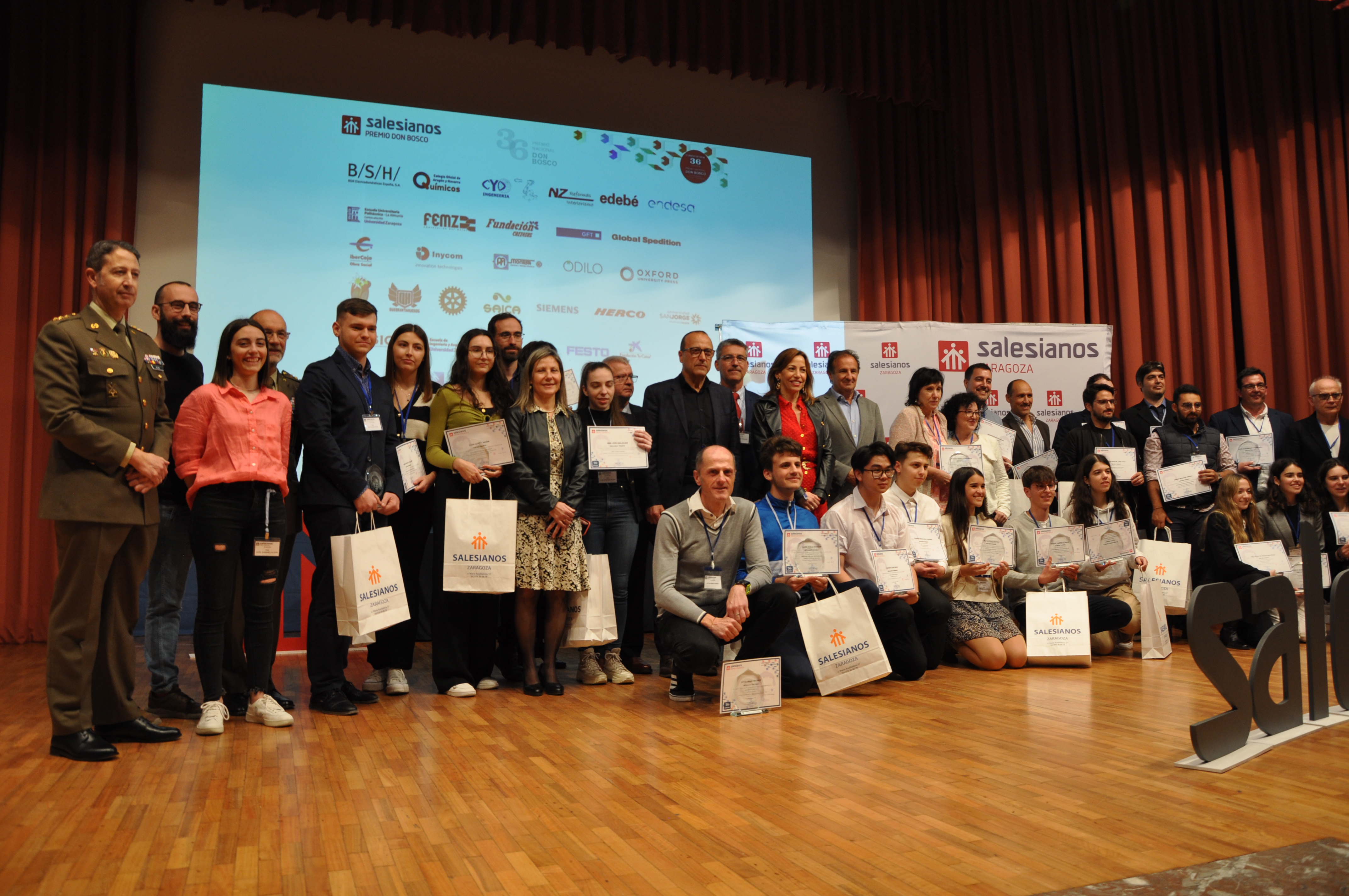 Alumnos ganadores del Premio Don Bosco 2023 