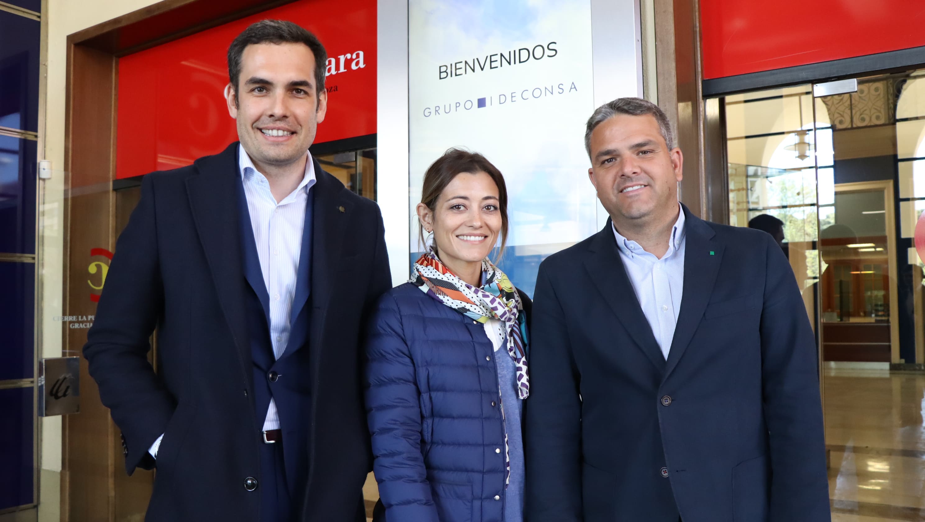 Pablo Aguerri, José Luis Cristóbal y Noelia Avellaned en el Very Welcome organizado por el Club Cámara