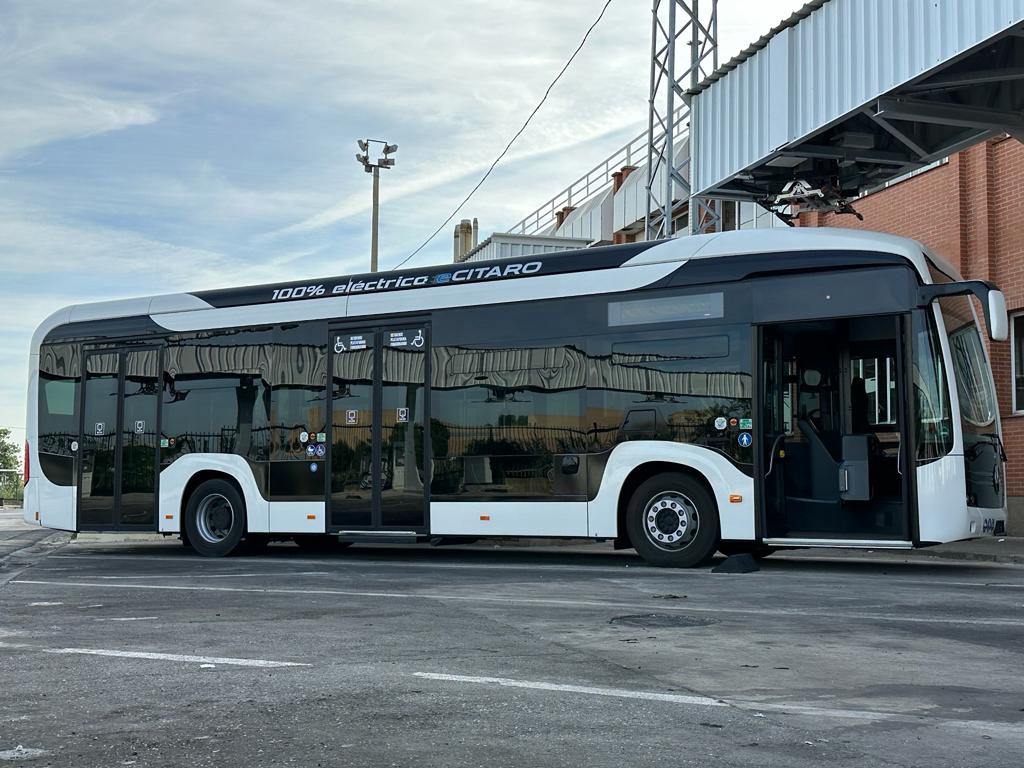 Avanza prueba un nuevo modelo de bus eléctrico en Zaragoza