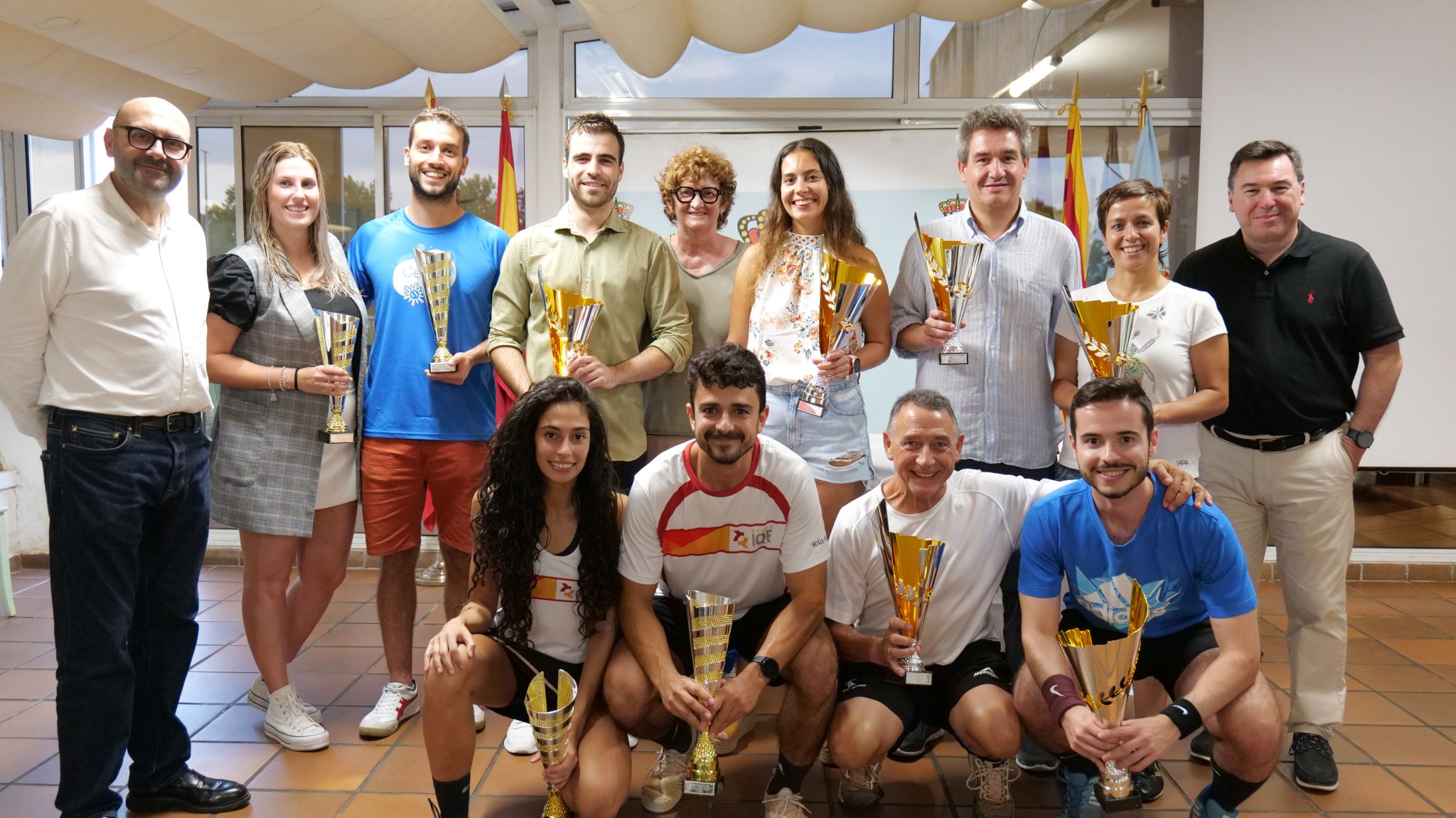 Ya hay ganadores del programa Empresa-Deporte de Club Cámara en pádel y tenis 