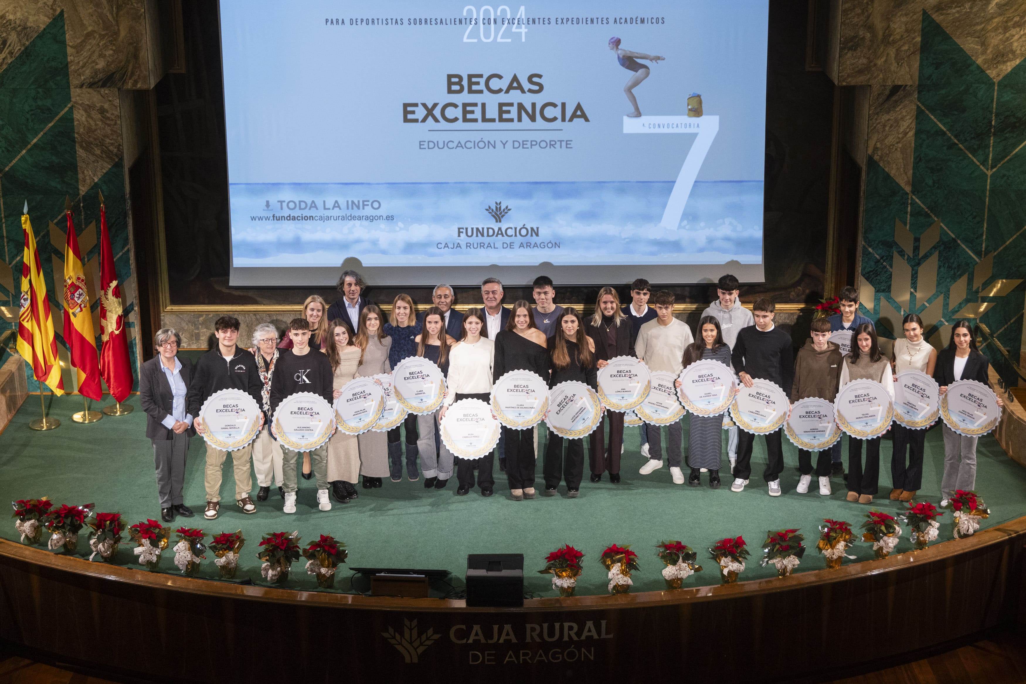 Fundación Caja Rural de Aragón celebra la Gala de las Becas Excelencia