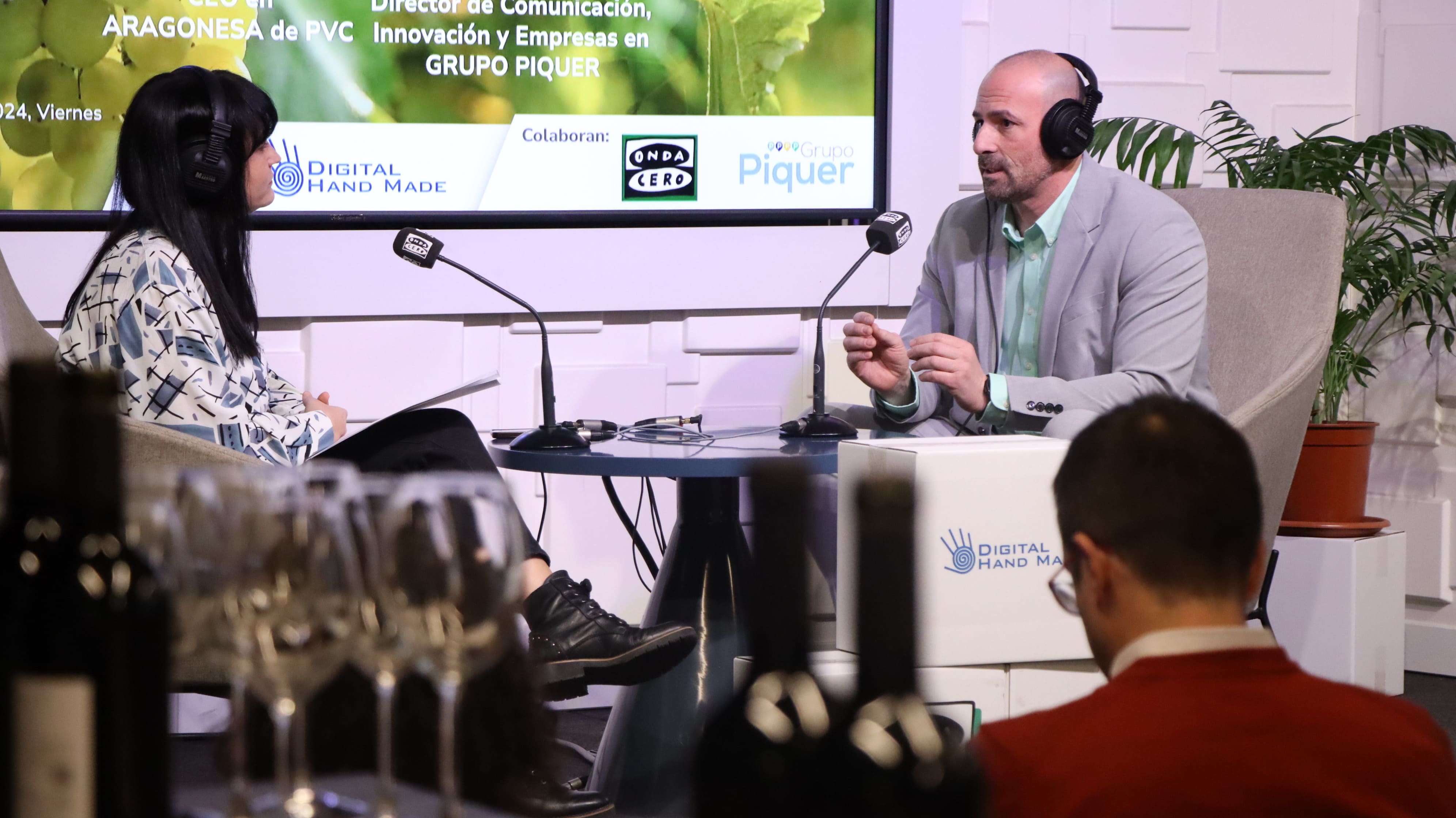 Raúl Gascón, director general de la compañía, analiza el sector de las energías renovables y el papel que Voeral juega en él en este "Vino a Contar".