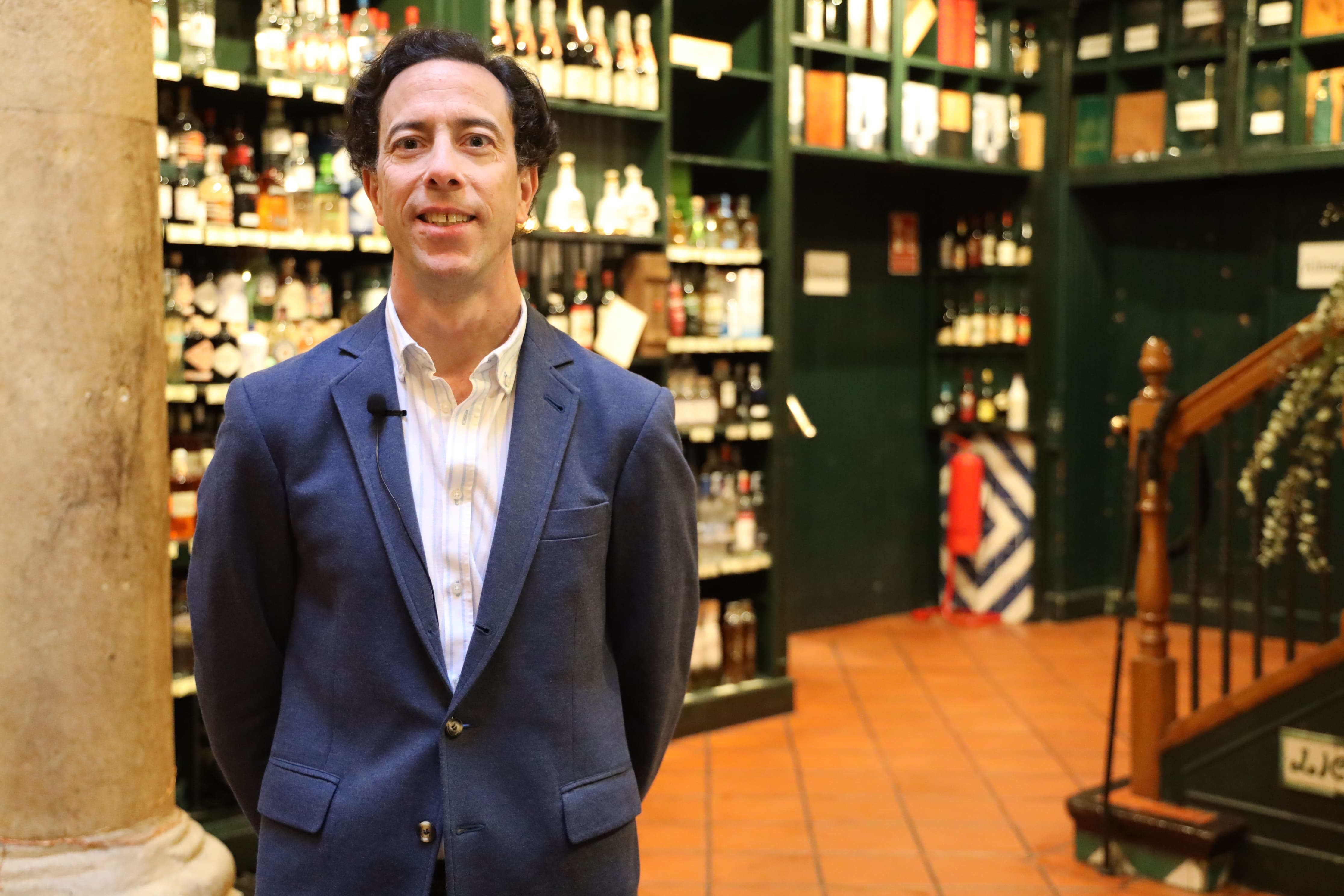 nacho montal presenta la nueva web de montal alimentación